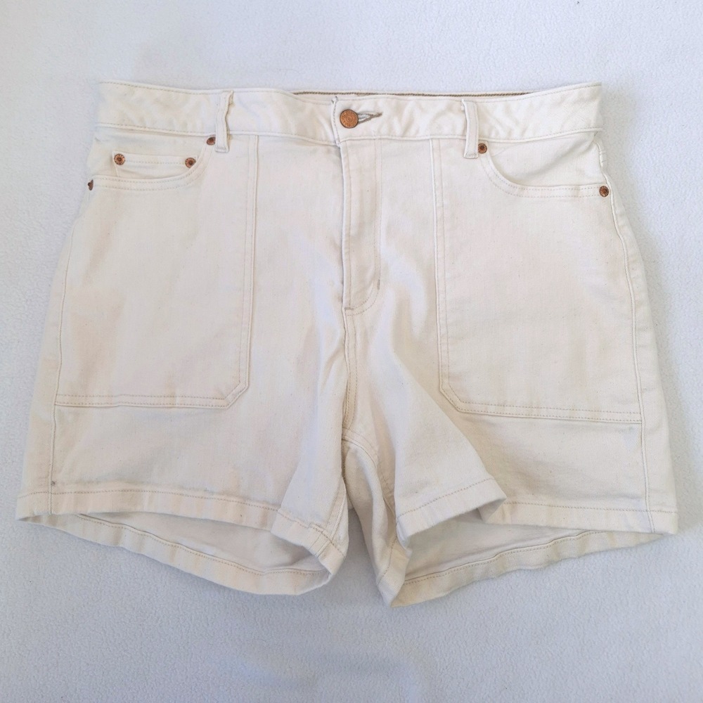 L.L. Bean Denim Shorts Cream Size 18 High Waisted Utility Carpenter Gorpcore New